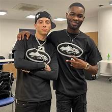 “Corteiz: Your Compass in the Business Landscape”